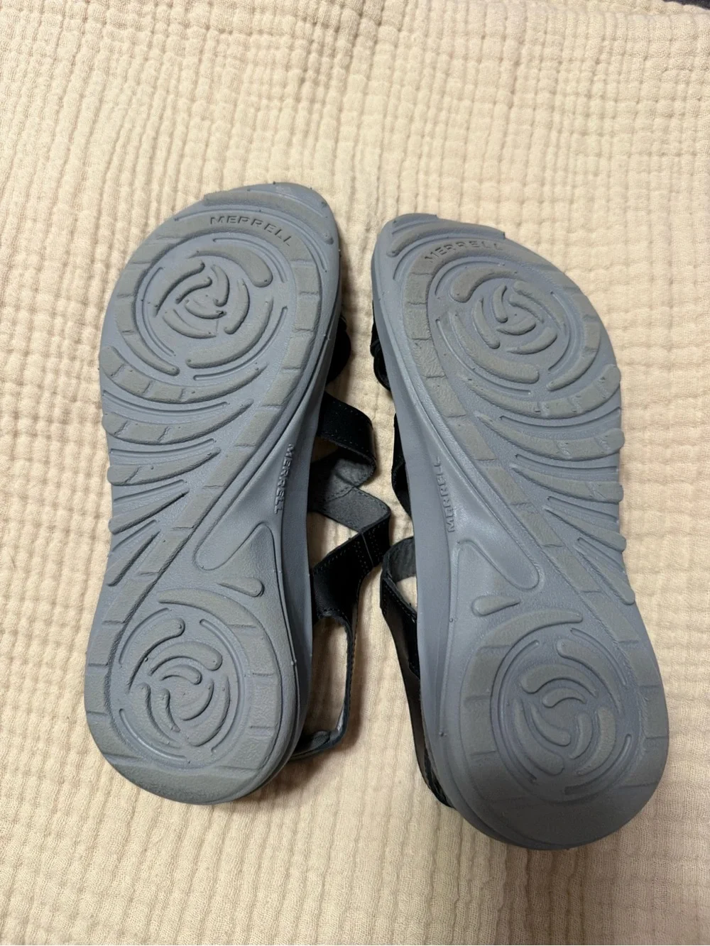 Merrell Women's Black Strappy Comfort Sandals